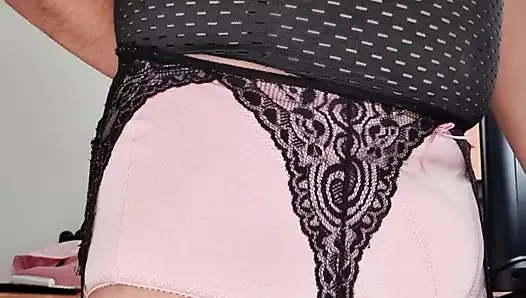 Tam kesim kontrol külotunda mutlu sevgililer günü, çok lezzetli bir şekilde cumming