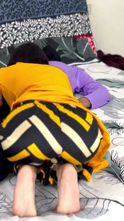 Kocam götümü sikiyor, kocam götümü sikiyor, Hintli karımın ilk anal seksi, gerçek ev yapımı seks videosu