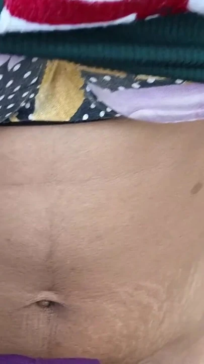 Захватывающий момент из "Деревенская девушка с тугой киской на улице секс-видео, красивая деревенская девушка тугая киска, первый секс на улице"