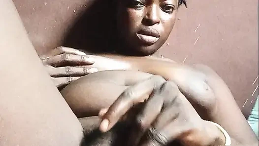 Kpomo amcığım çok kalın