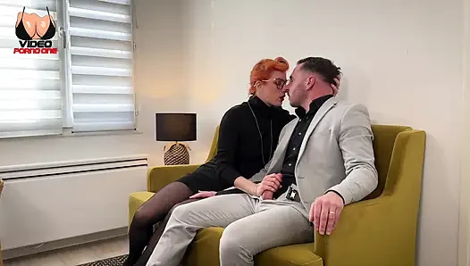 Psikolog Büyük Bir Sürtük Ve Penisi Çok Sever!