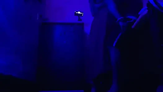 Hintli desi üvey kız kardeş sert sikişiyor seks videoları