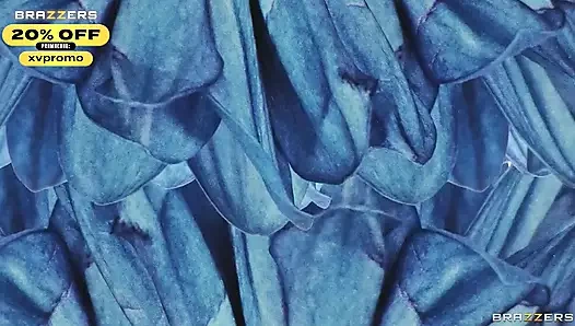 Şehvetli iç çamaşırlı kendall kayden brazzers