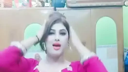 Seksi kahrolası pak dudaklar kız dans