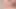 Pirsingli meme uçlu orta yaşlı seksi kadın deliklerini açıyor ve genişlemiş şişmiş klitorisine mastürbasyon yapıyor