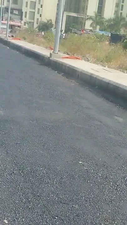 Yürürken hava değişti. Ormanda seviştim. | Bölüm 1