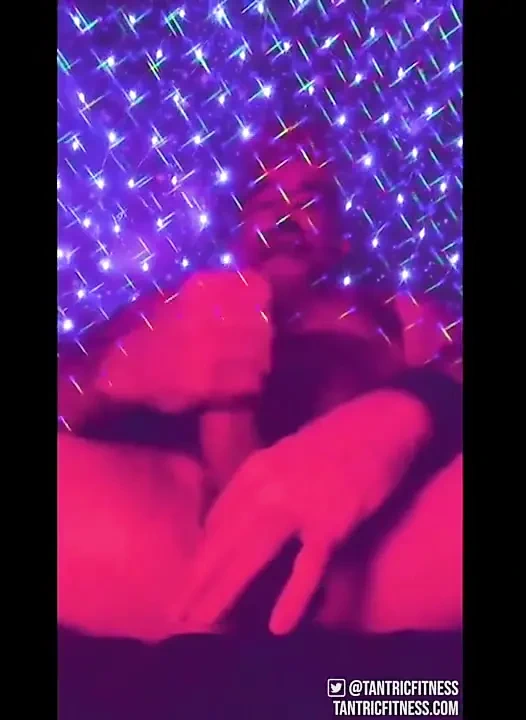 Üvey babanın kozmik orgazmı