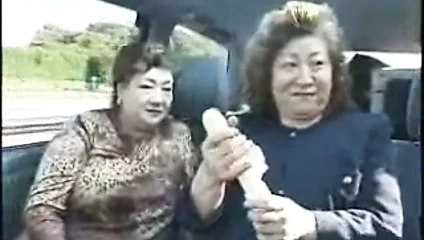 Bbw jap babi üzerinde bir tur otobüsü