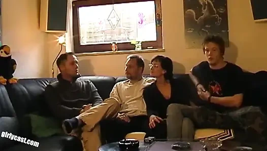 Lisa Mannie'i gavat yapıyor