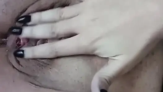 Uyandım ve hemen mastürbasyon yapıyor gibi hissettim