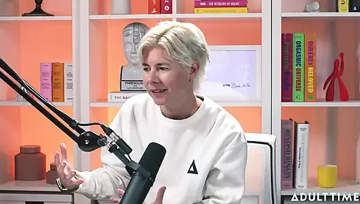 Titreme Kraliçesi Chanel Camryn | Adult Time Podcast