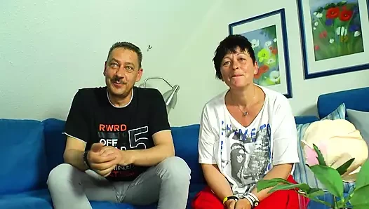 Anke alır the horoz içeride