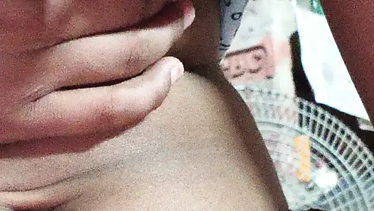 Hintli yatak odası titreşimleri