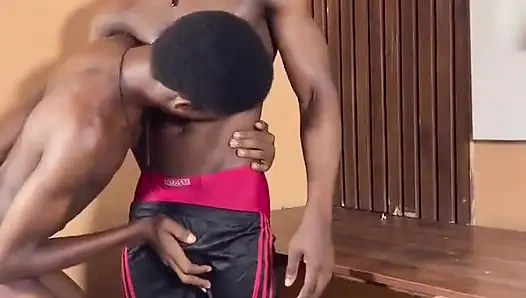 Yarağımdaki sokakta sikiş