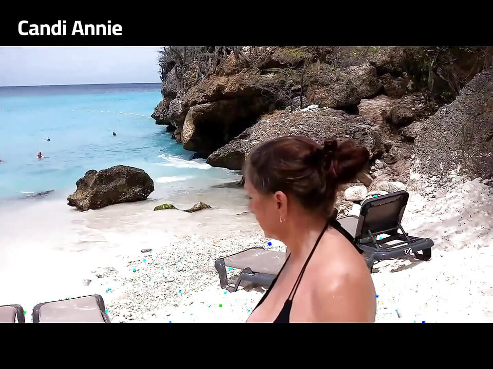 Seksi gilf orta yaşlı seksi kadın candi annie ile Karayip gezisi