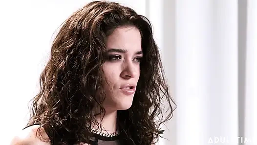 yıldızı kadınların nasıl orgazm olduğuyla röportaj yapıyor | Adult Time