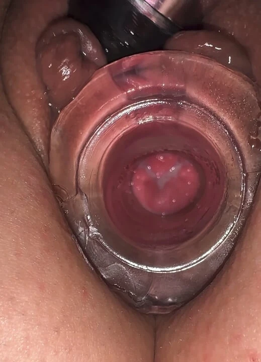 Athena ilk kez BDSM deniyor