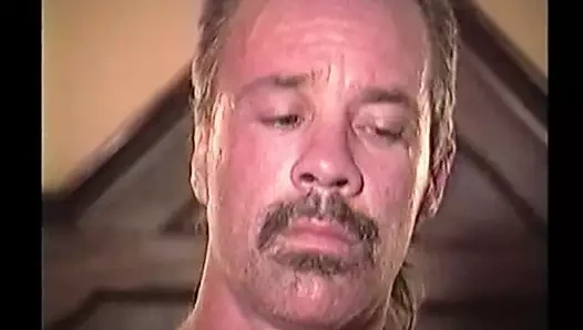 Olgun amatör brandon sikişiyor