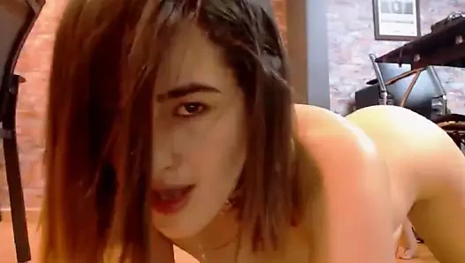 Carolagomez camgirl
