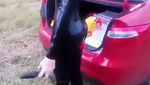 Açık bir fişin takılması