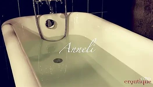 Anneli - sessizce fışkırtıyor