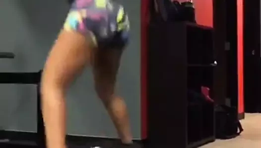 Spor salonu fahişeleri - büyük göt