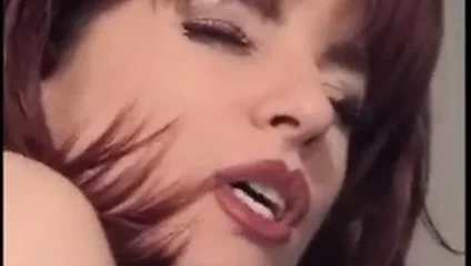 Kızıl saçlı bir lavman alır