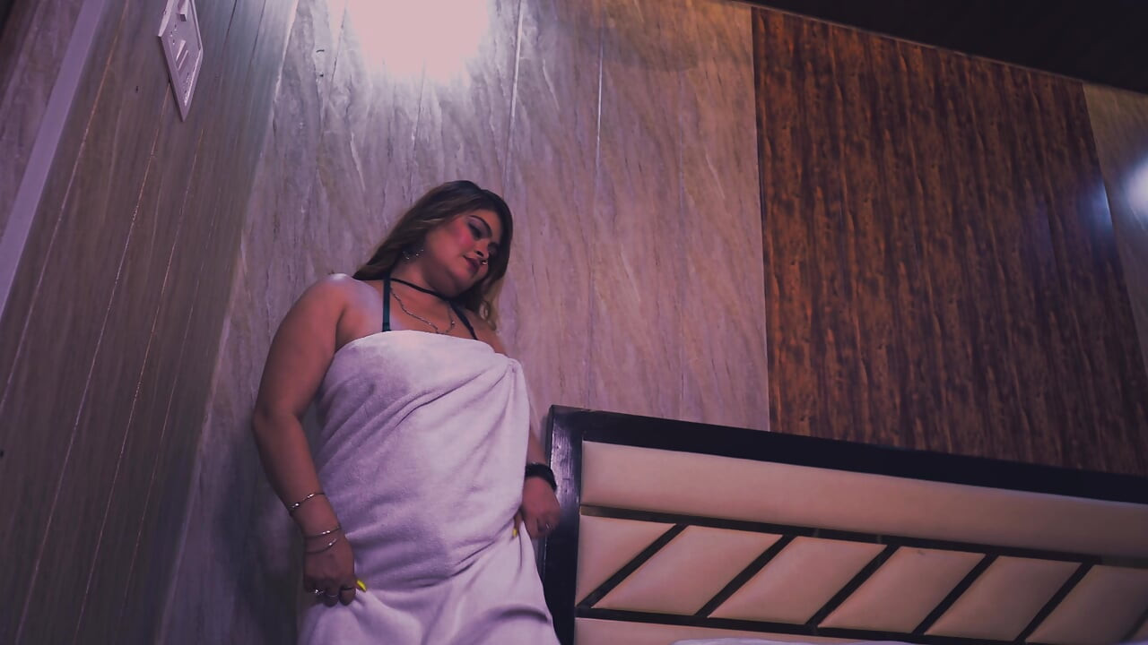 Hotel boy had sex with his boss wife