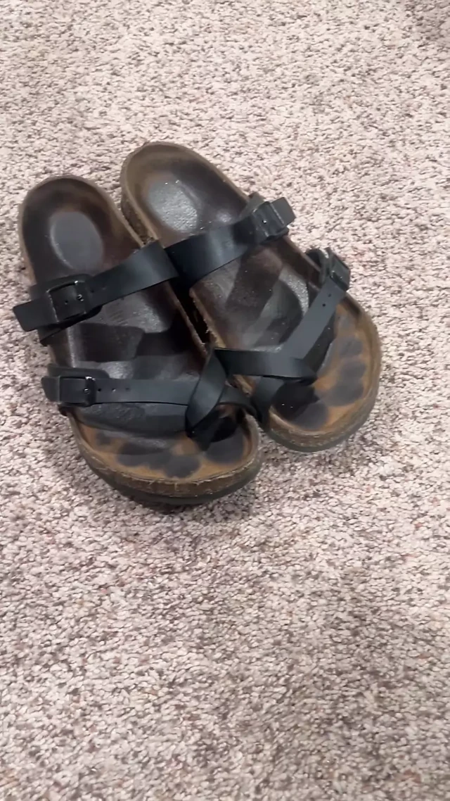 Terli birkenstock ayakkabı oyunu 31 talimatı