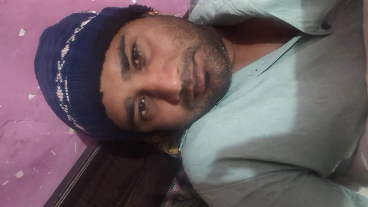 Indian boy like share comment