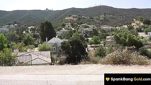Spankbang gold - büyük siyah yarak arietta adams pawg amcığını genişletiyor - kızgın üvey baba tarafından yakalandı