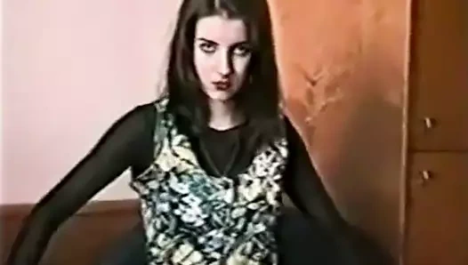 Sevgili sağduyu - vintage kıllı goth striptiz ve duş