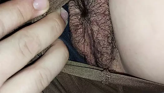 Üvey kardeşimse bana dokunmasını daha çok seviyorum