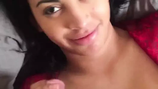 Typ fingert und beschwanzt die rallige Freundin!