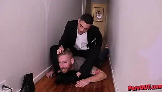 Lance Sebastian'a para topluyor