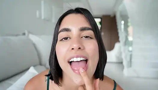 De sexy buurvrouw begeleidt je - JOI + aftellen