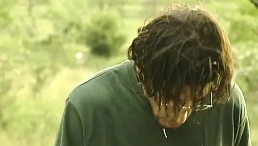 Çekici Alman sürtükler ateşli dörtlü sekste sikiliyor