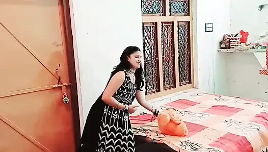 Hintli Asyalı desi iki çift birlikte sert sikişiyor dörtlü seks videosu