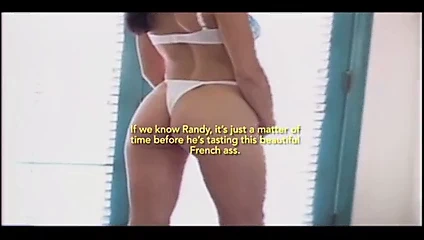 Seksi fransız eski model randy için muhteşem kıçını verir