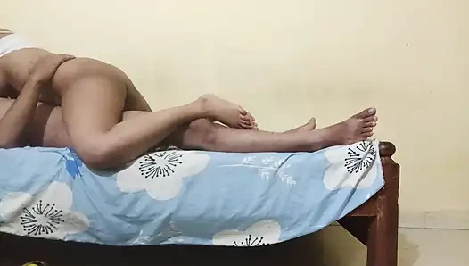 Stepmom silently aaayi or yeha Krna lagi chupka se dusra room me yeha sb kea