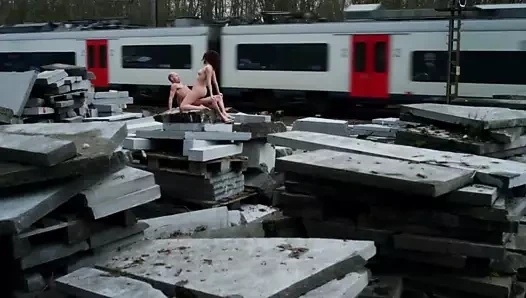 Claudia fortunato girdapta çıplak (2019)