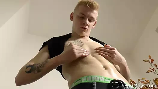 18 erkek - yalnız eylem