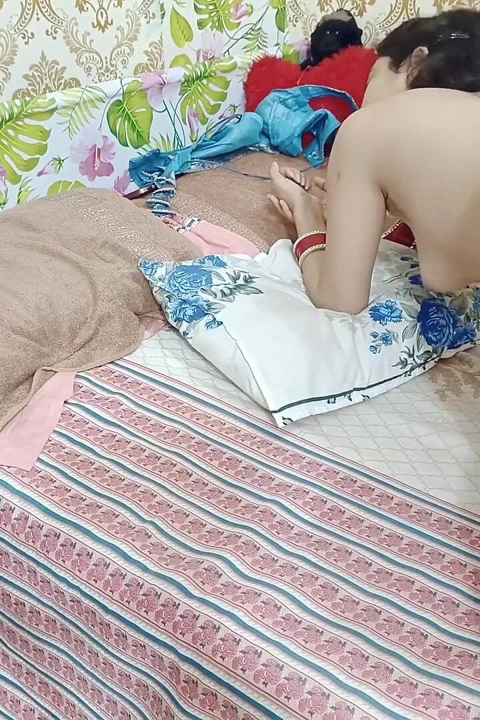 Güzel yengemi sert sikiyorum