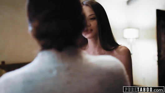 Saf tabu, kyler quinn üvey anne ve üvey babasıyla yakalandı