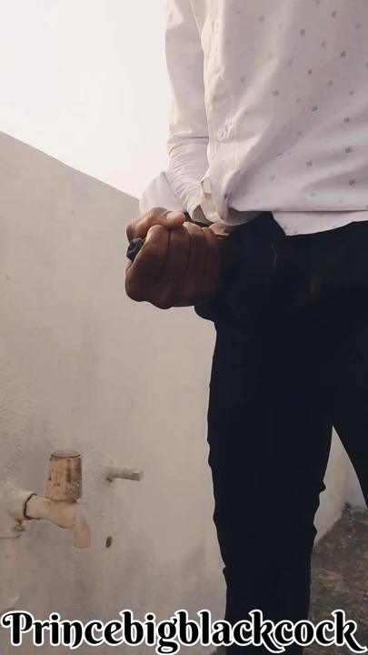 Desi boy Mithlesh Masturbation after seeing bathing a girl on roof