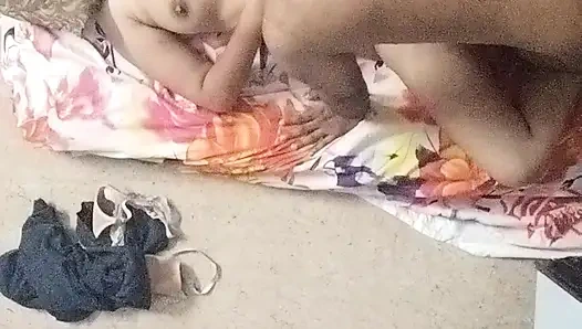 Çift tarafından ev yapımı sikiş