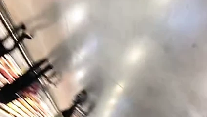 Orta yaşlı seksi kadının götü