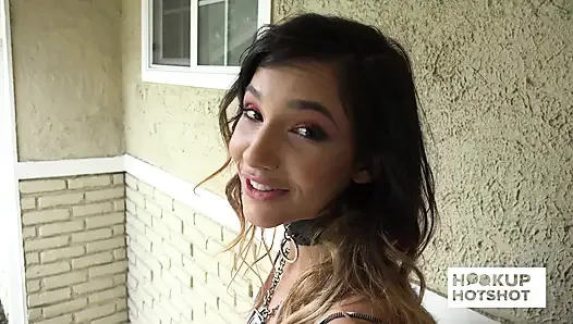 Güzellik kitty carrera bryan gozzling tarafından her deliği sert sikiyor!
