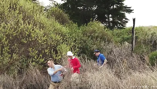 Genderx filmleri - Gilligan'ın trans maceraları sahnesi 1