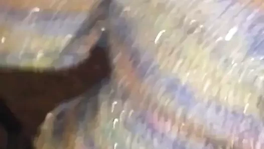 Koridorda başladı ve yatakta bitti.